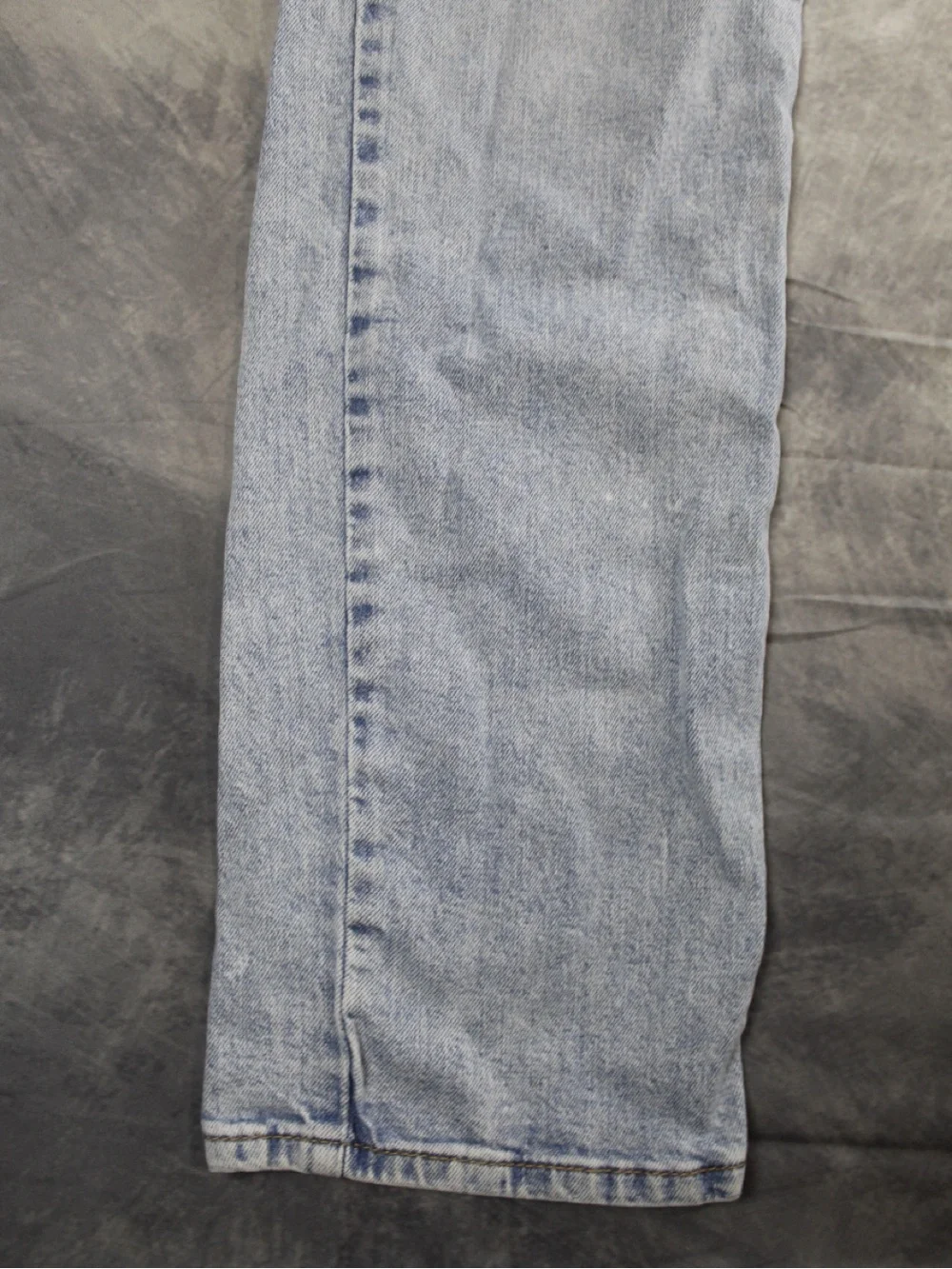 Levis 511 Slim Fit Jeans Mens 36x32 Light Wash Blue Denim WaterLess Casual